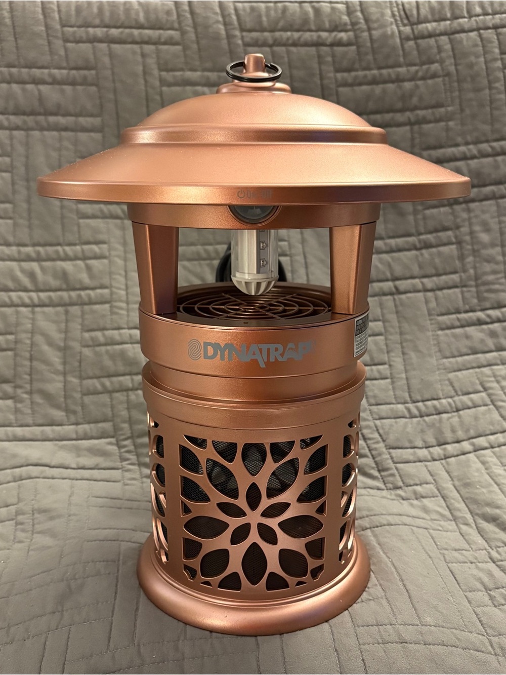 DynaTrap DT1120 Flying Mosquito Bug Zapper 1/2 Acre Coverage Electric NWOB